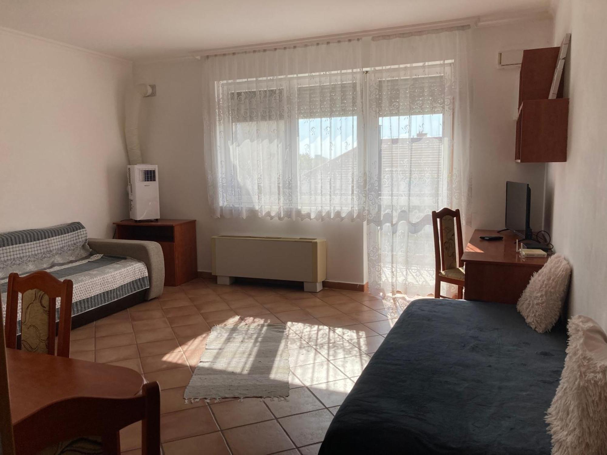 Noemi Apartman Hajduszoboszlo Bagian luar foto